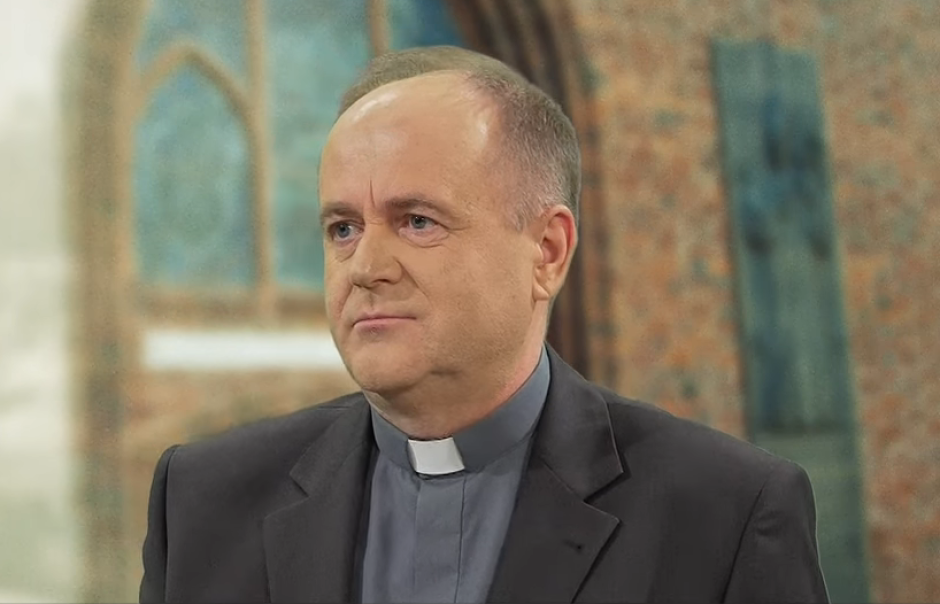 Ks. Andrzej Kobyliński: Czy grozi nam koniec człowieka?