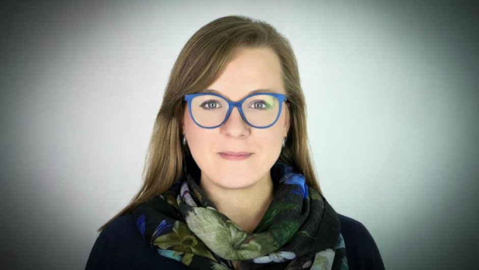 Monika Gabriela Bartoszewicz: Demokratura